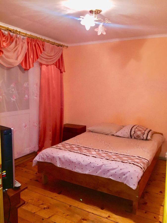 Ferienwohnung Карпатський Будинок Izky Exterior foto