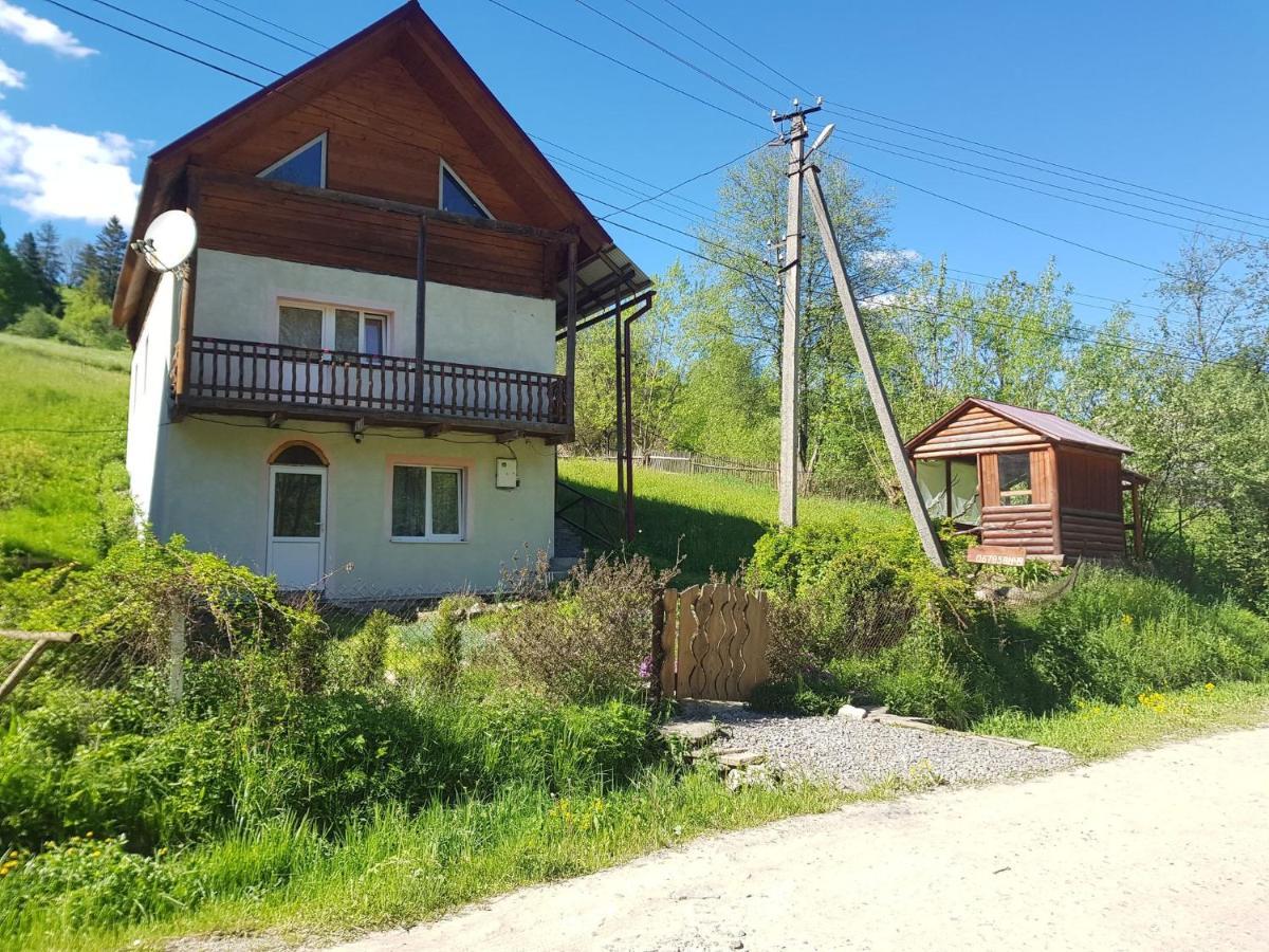 Ferienwohnung Карпатський Будинок Izky Exterior foto