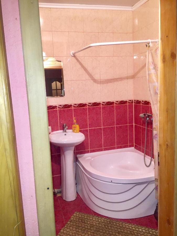 Ferienwohnung Карпатський Будинок Izky Exterior foto